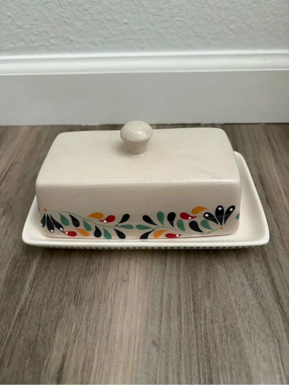 Mason Cream Butter Dish with Multicolor Leaf Motif